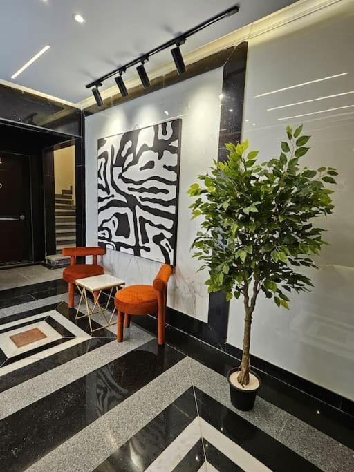 Luxury 3 Bedroom By A1 - 303 * Cairo